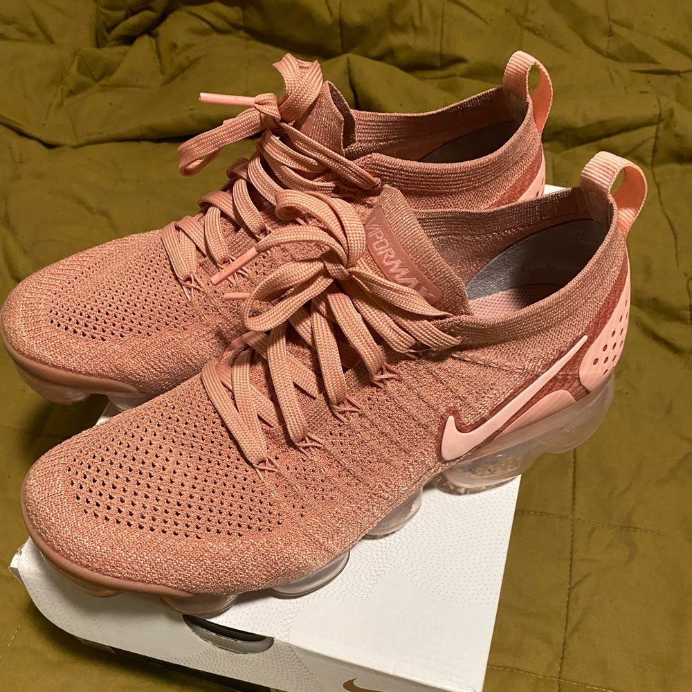 Nike Pink Women's Sneakers